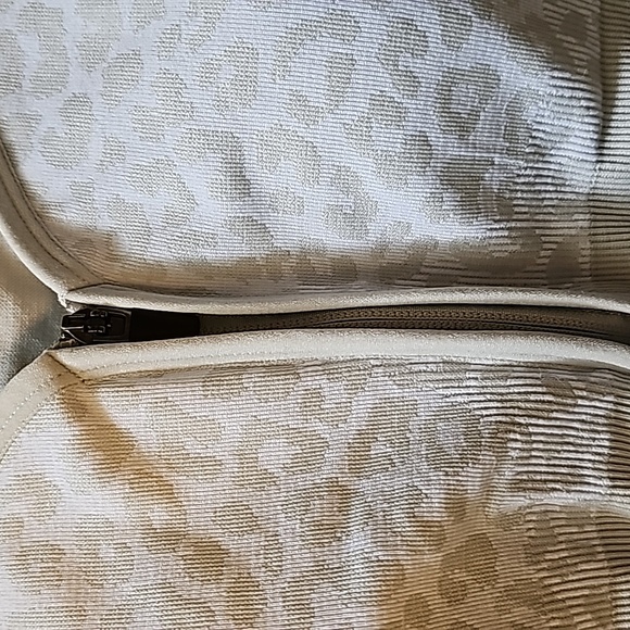 NWOT AVIA XXL cheetah print Sports bra, 36DDD - Picture 3 of 4